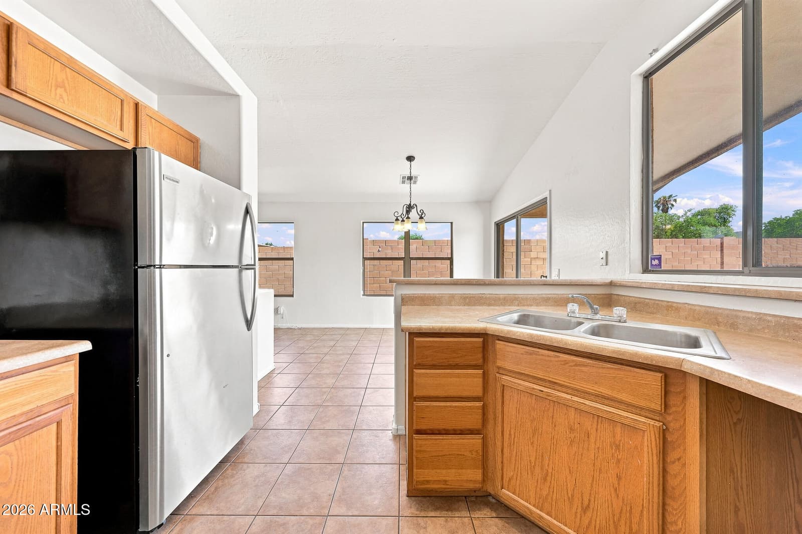 321 W Harwell Road, Phoenix, AZ 85041 — photo 13 of 30