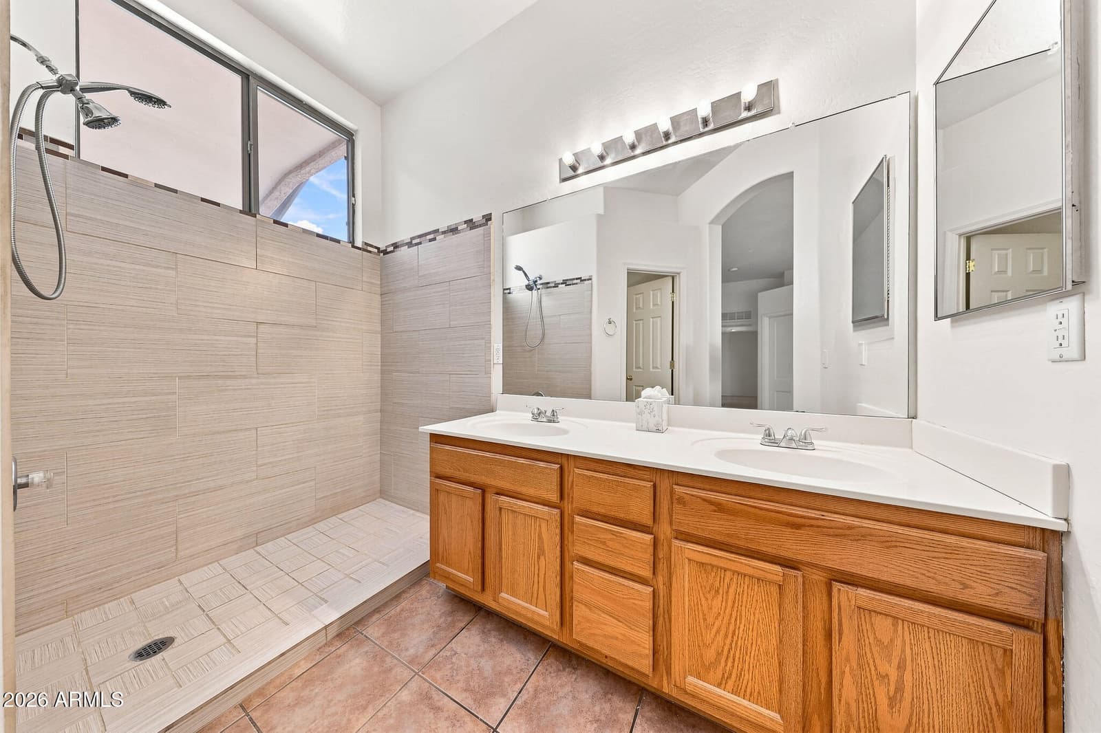 321 W Harwell Road, Phoenix, AZ 85041 — photo 24 of 30