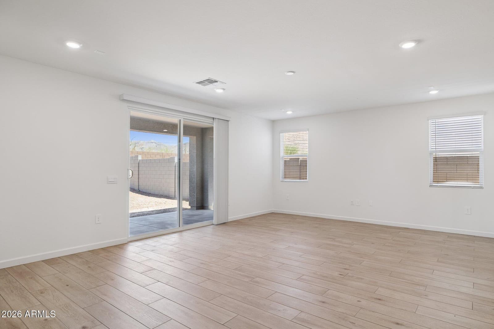 17456 W Vista Norte Street, Goodyear, AZ 85338 — photo 5 of 35