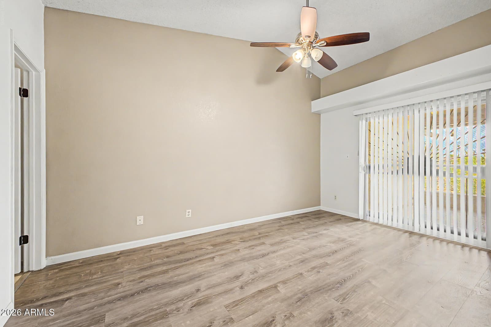 8140 N 107th Avenue 91, Peoria, AZ 85345 — photo 7 of 15