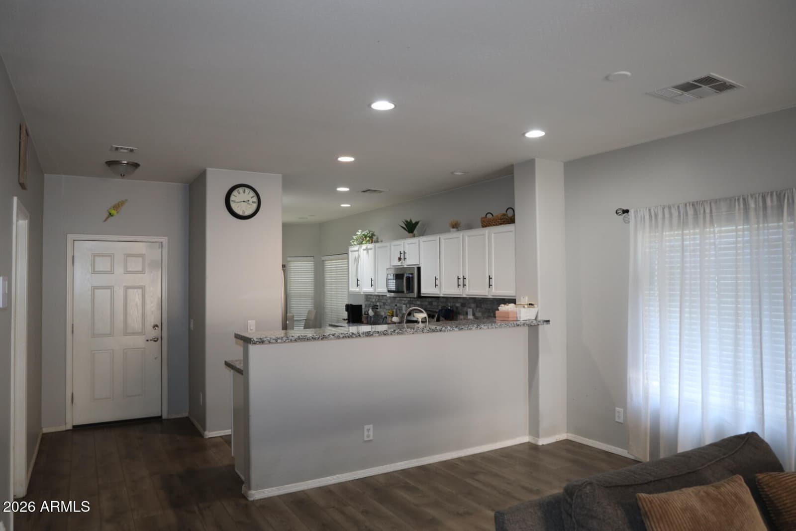 10142 W Wier Avenue, Tolleson, AZ 85353 — photo 9 of 28