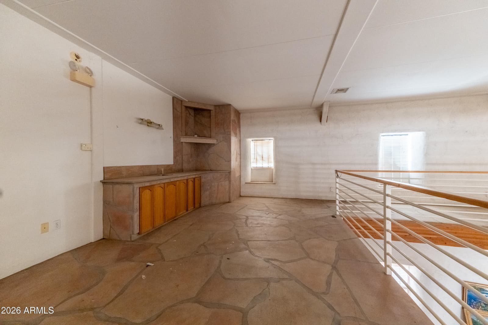 425 S Russell Road, Casa Grande, AZ 85193 — photo 9 of 46