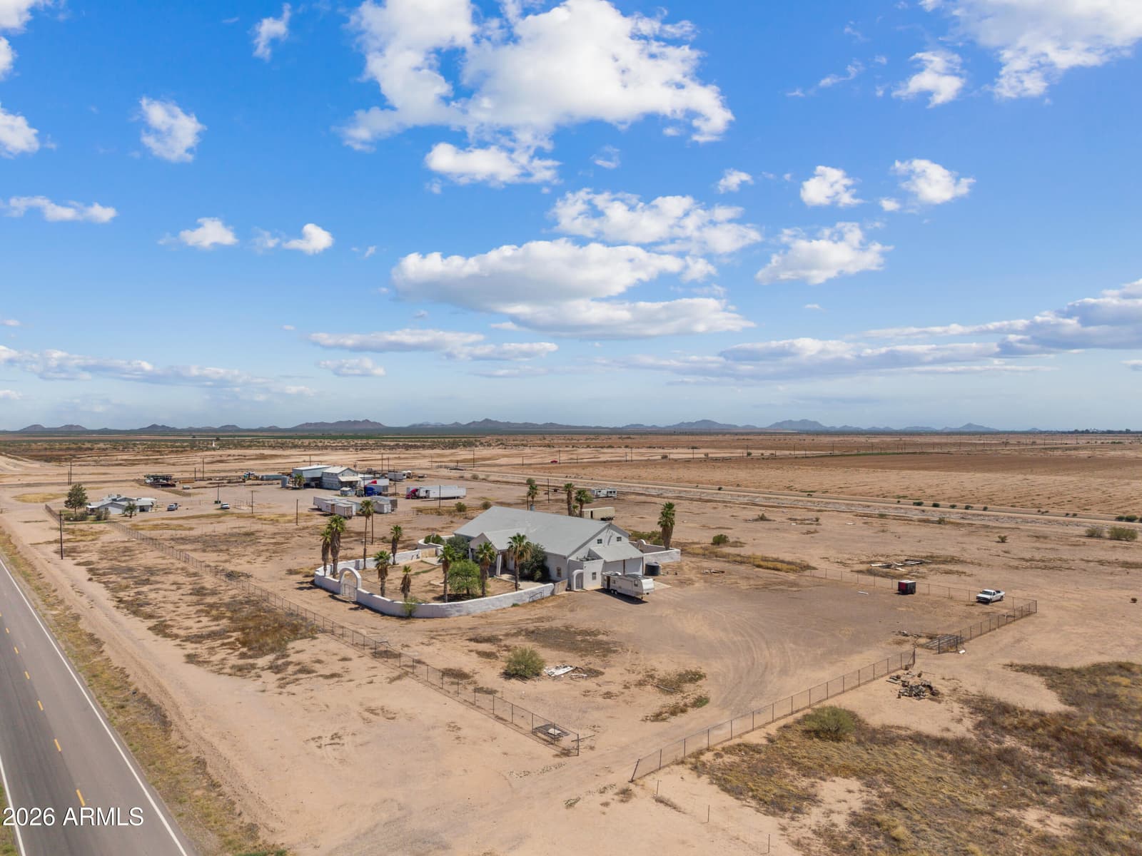 425 S Russell Road, Casa Grande, AZ 85193 — photo 31 of 46
