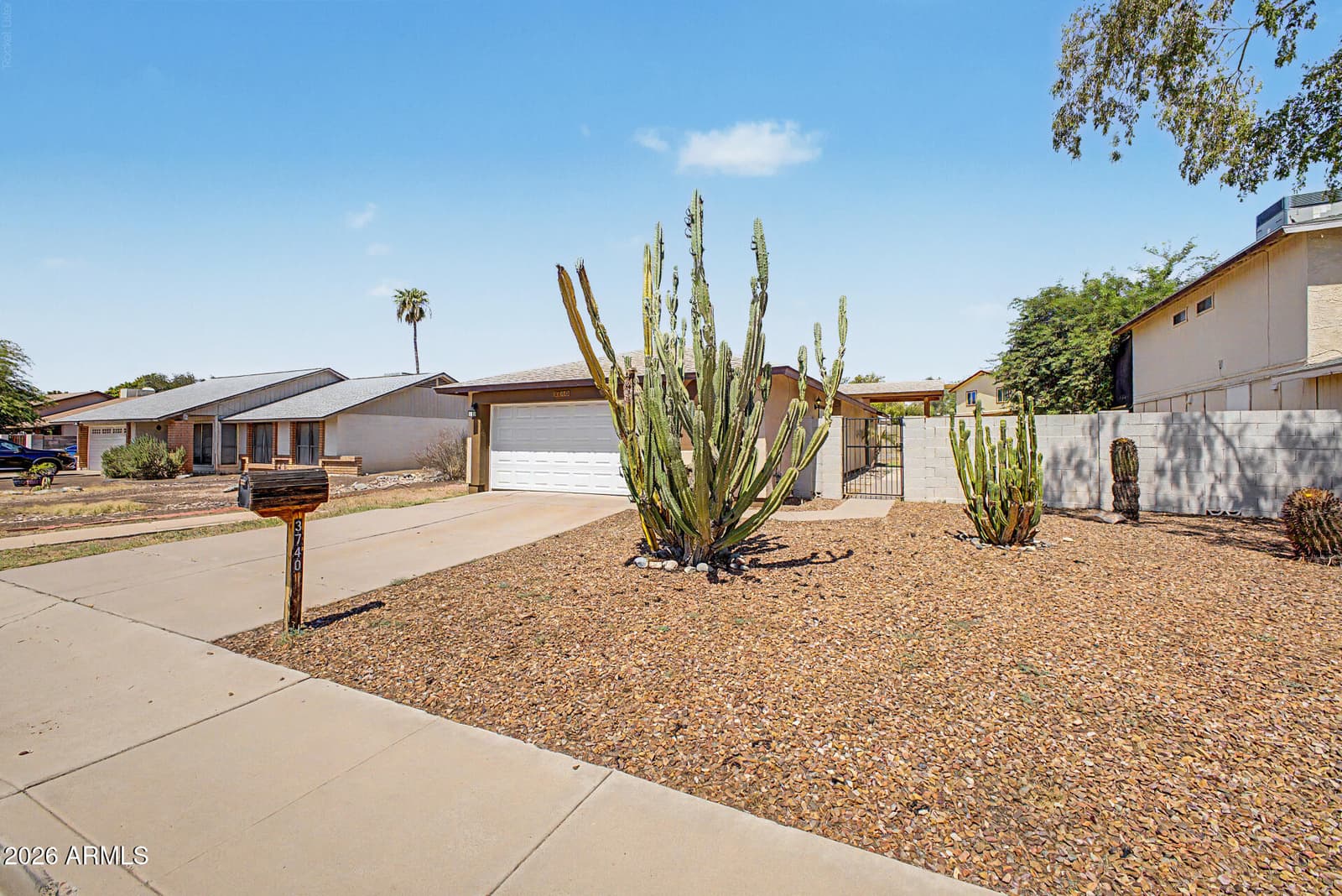 3740 W Michigan Avenue, Glendale, AZ 85308 — photo 5 of 28