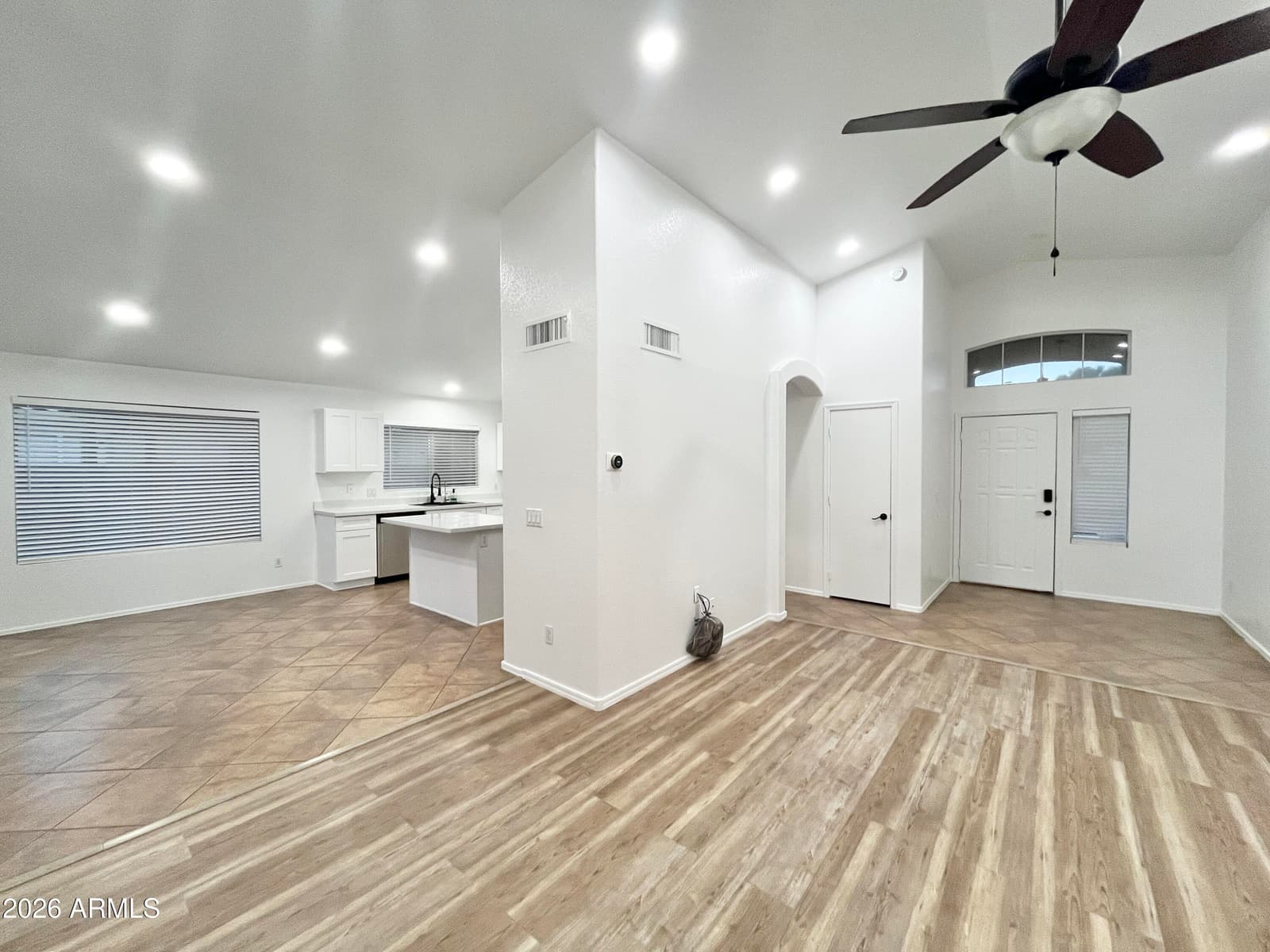 8565 W Denton Lane, Glendale, AZ 85305 — photo 14 of 38