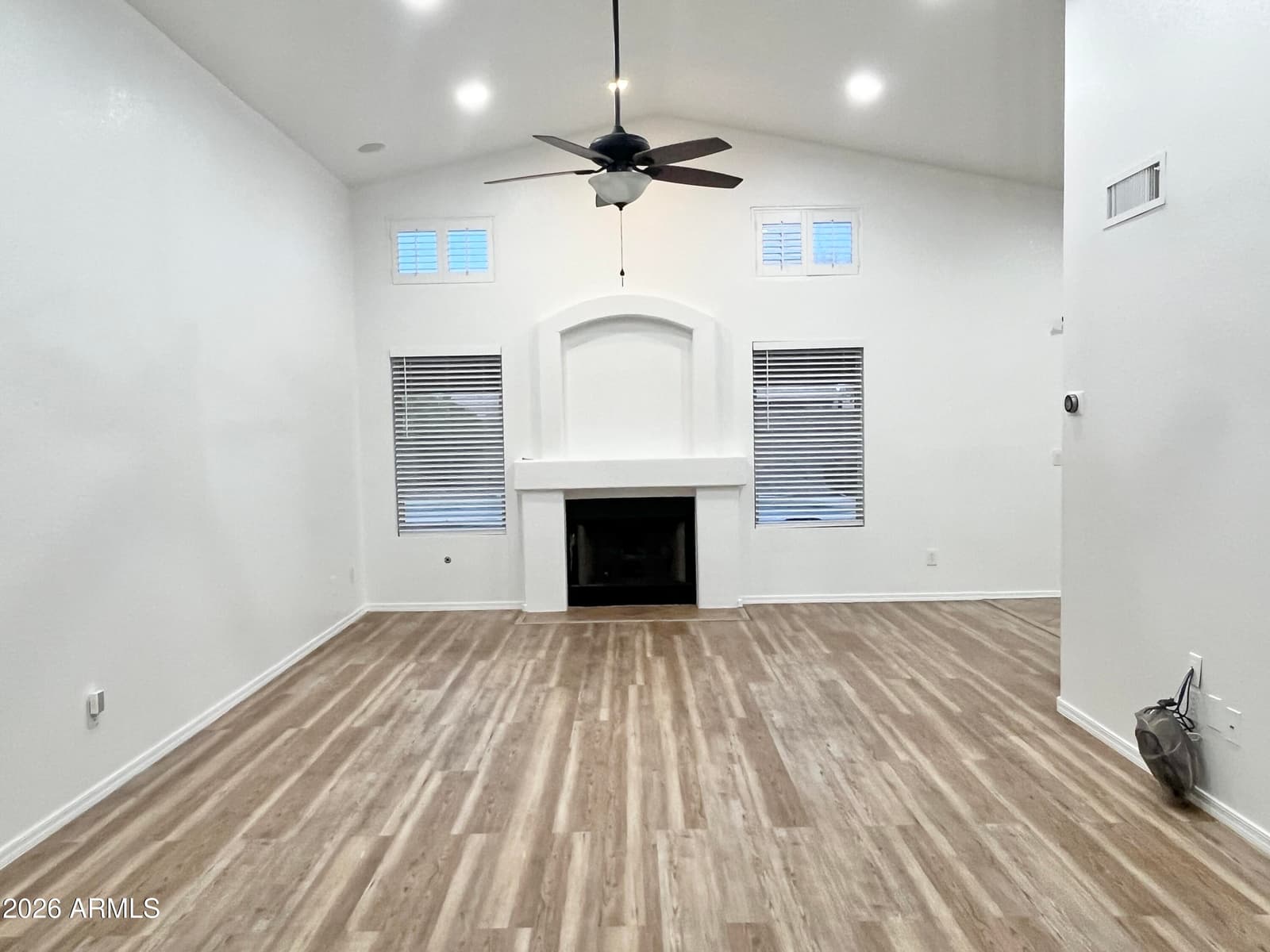 8565 W Denton Lane, Glendale, AZ 85305 — photo 15 of 38