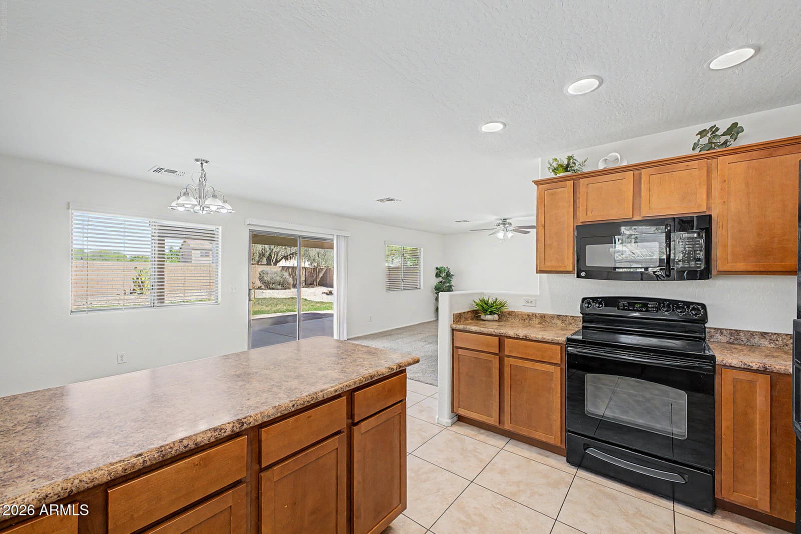 28981 N Coal Avenue, San Tan Valley, AZ 85143 — photo 8 of 31