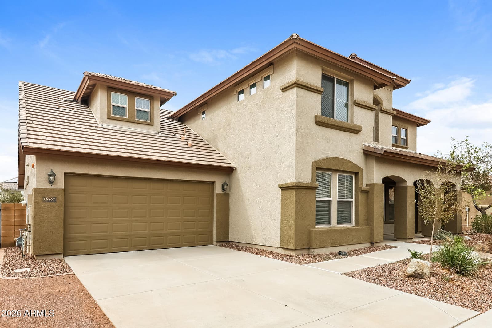 16767 W Jackson Street, Goodyear, AZ 85338 — photo 2 of 27