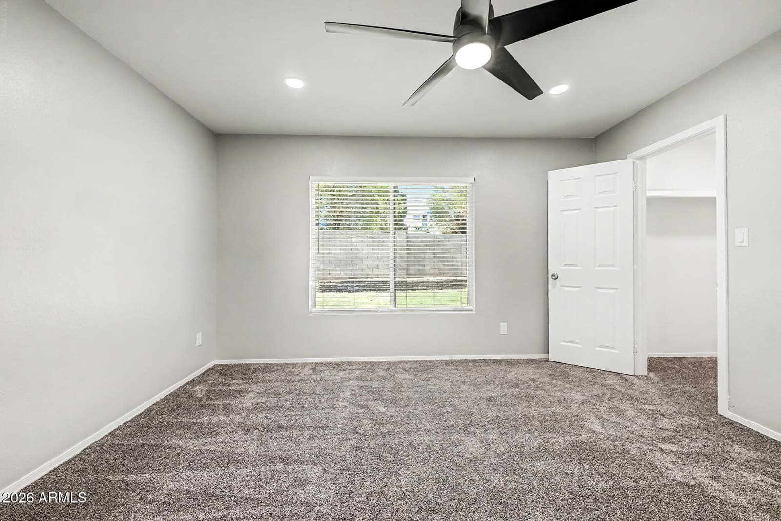 3118 W Woodridge Drive, Phoenix, AZ 85053 — photo 15 of 35