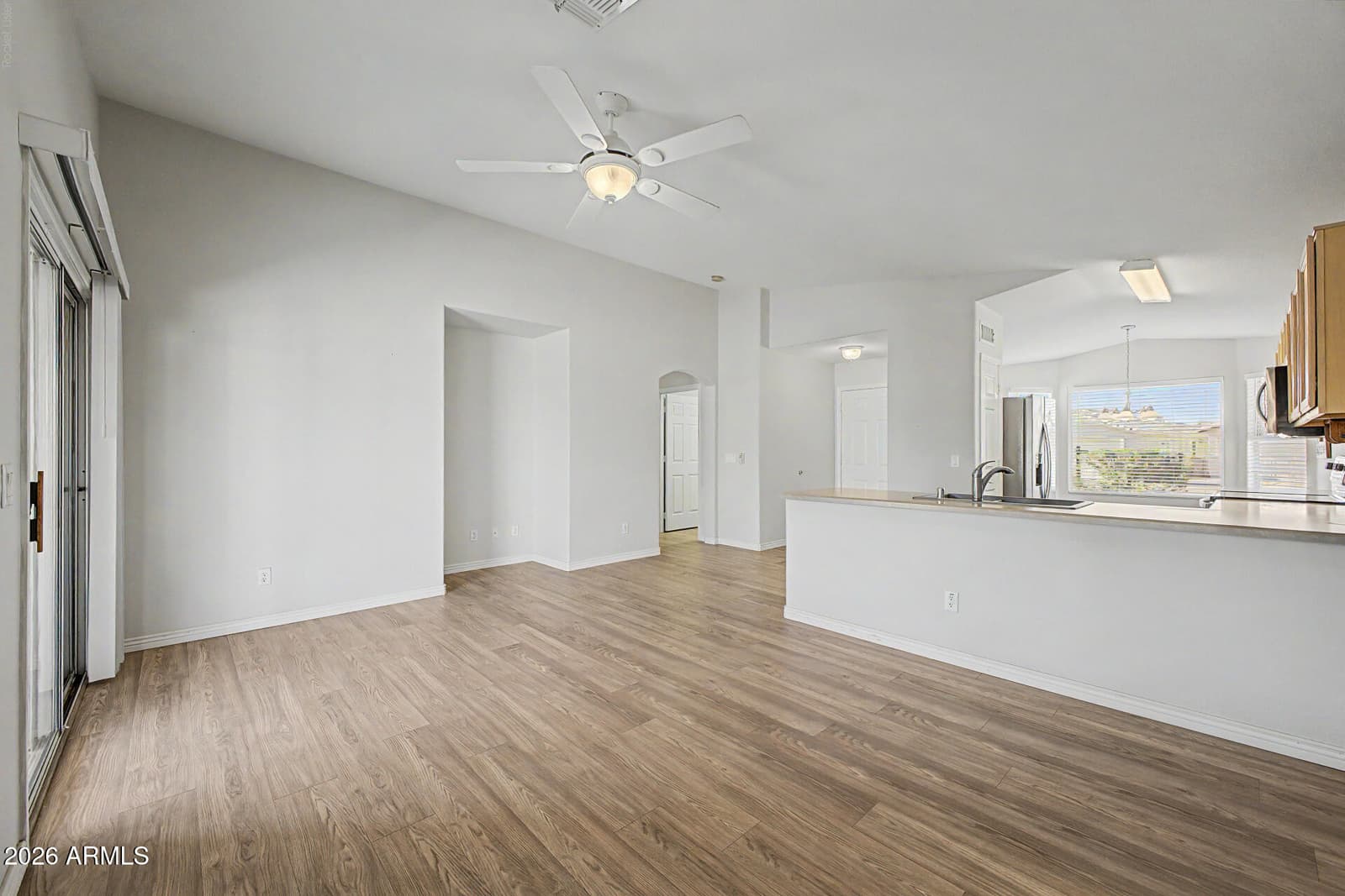 1423 E Indian Wells Drive, Chandler, AZ 85249 — photo 2 of 48