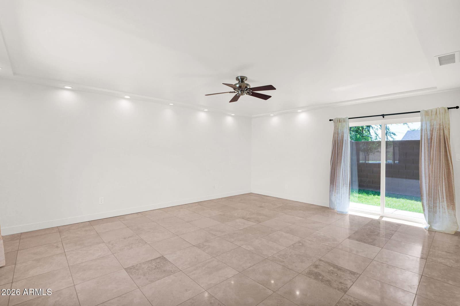 6745 N 12th Way, Phoenix, AZ 85014 — photo 16 of 44