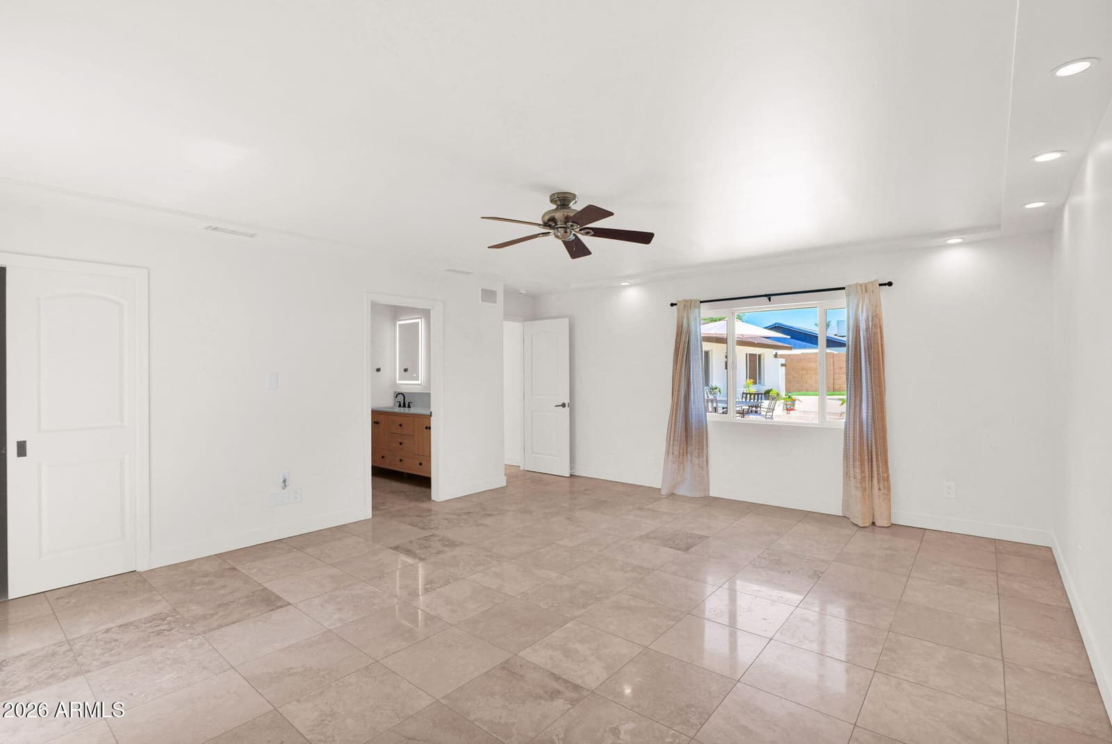6745 N 12th Way, Phoenix, AZ 85014 — photo 17 of 44