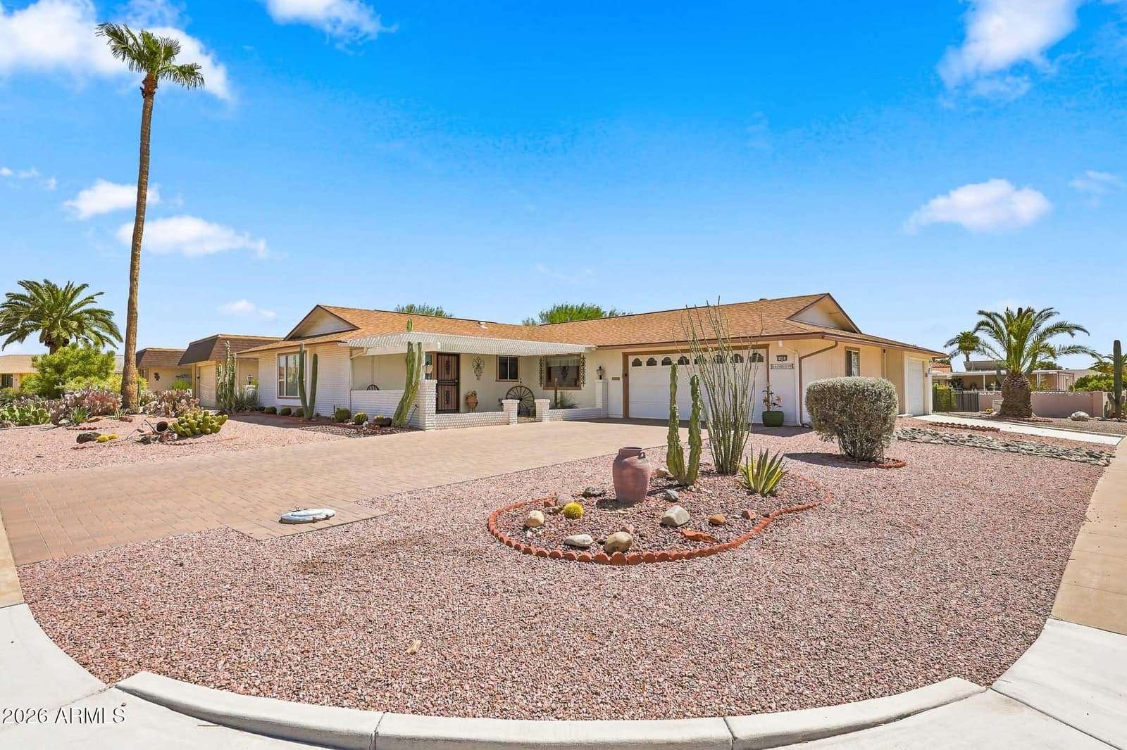 11053 W Pine Hollow Drive, Sun City, AZ 85351 — photo 8 of 63