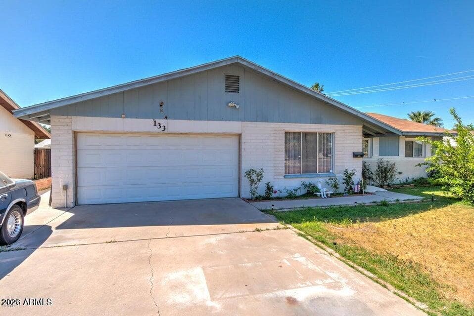 133 W Balboa Drive, Tempe, AZ 85282 — photo 1 of 2