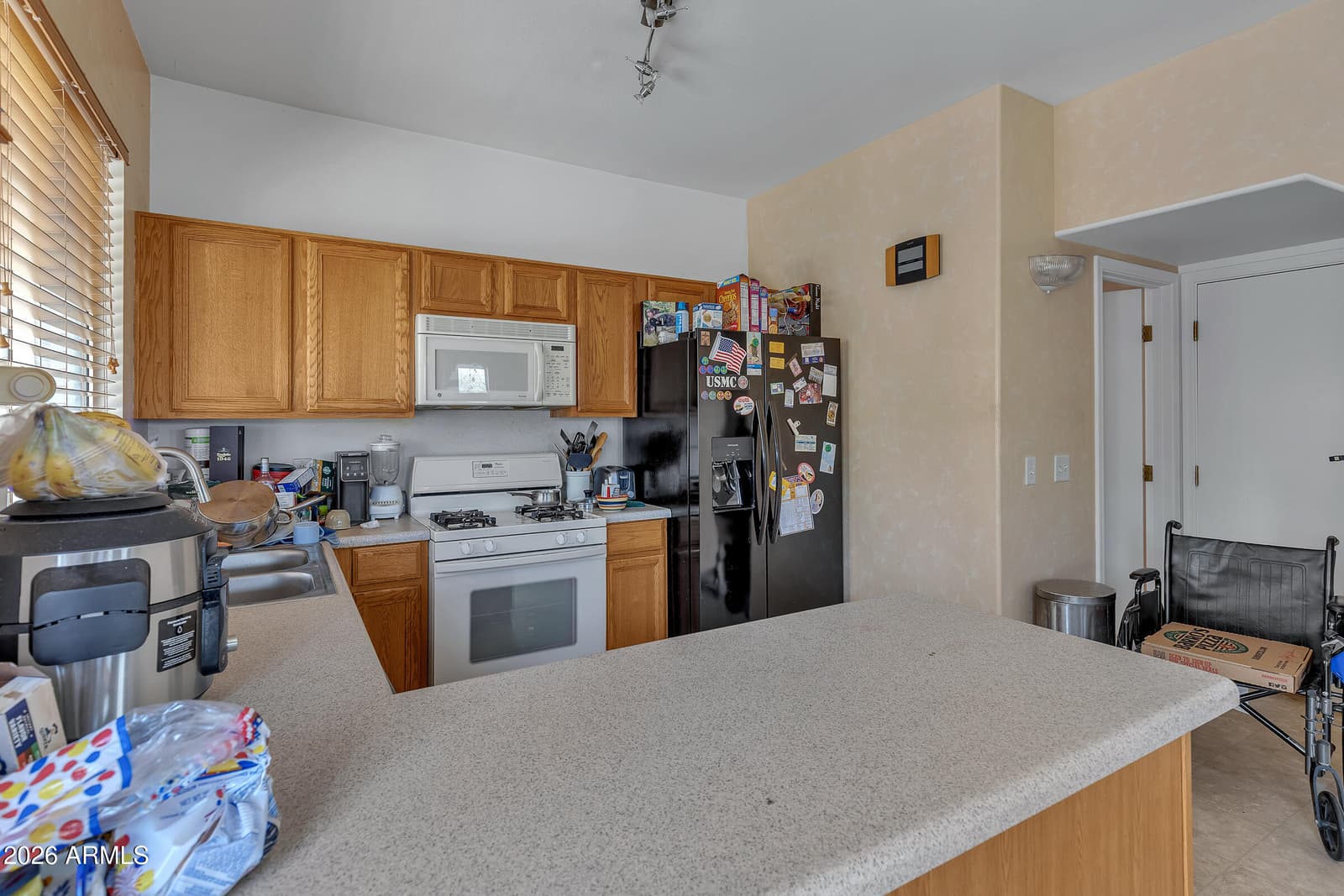 7225 S 40th Avenue, Phoenix, AZ 85041 — photo 11 of 21