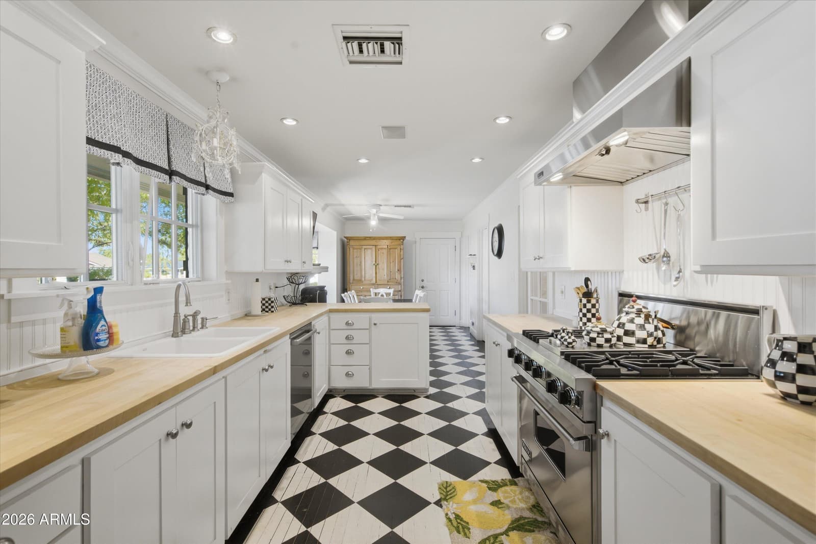4920 E Calle Del Medio, Phoenix, AZ 85018 — photo 8 of 18