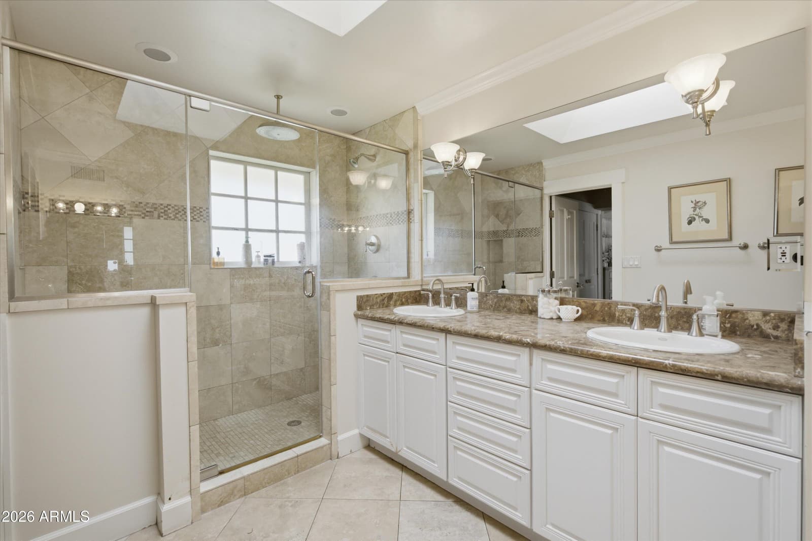 4920 E Calle Del Medio, Phoenix, AZ 85018 — photo 11 of 18