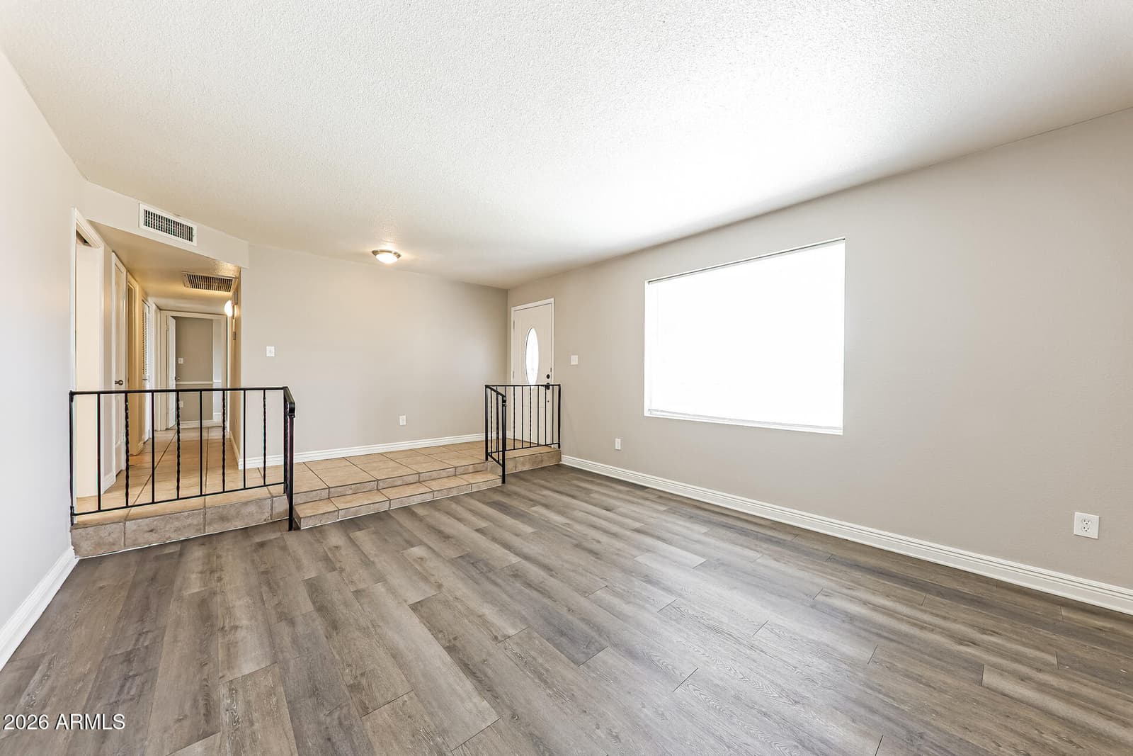 3510 W Eugie Avenue, Phoenix, AZ 85029 — photo 3 of 21