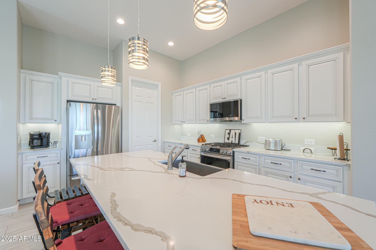 4596 W Loma Verde Avenue, Eloy, AZ 85131 — photo 11 of 51