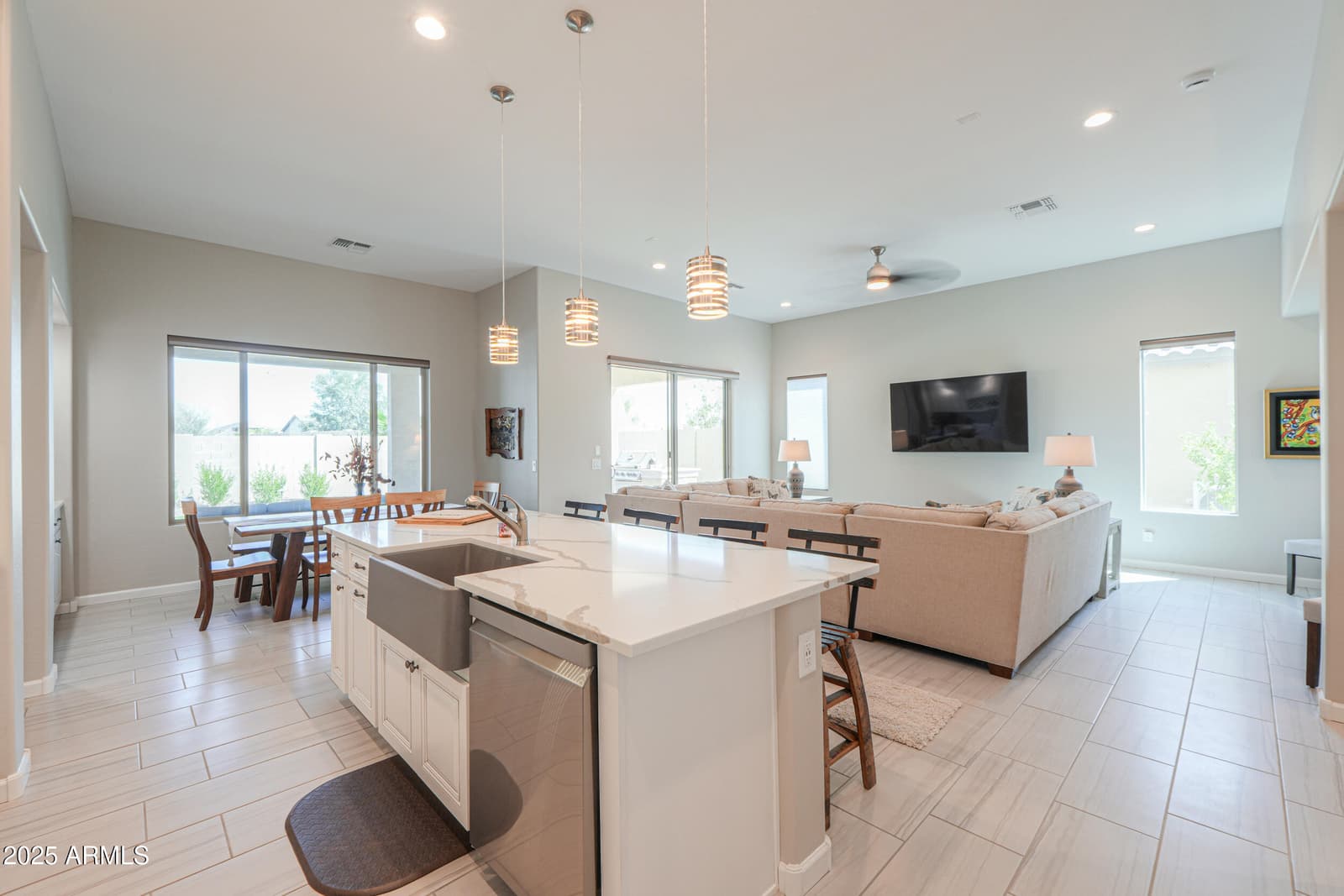 4596 W Loma Verde Avenue, Eloy, AZ 85131 — photo 17 of 51