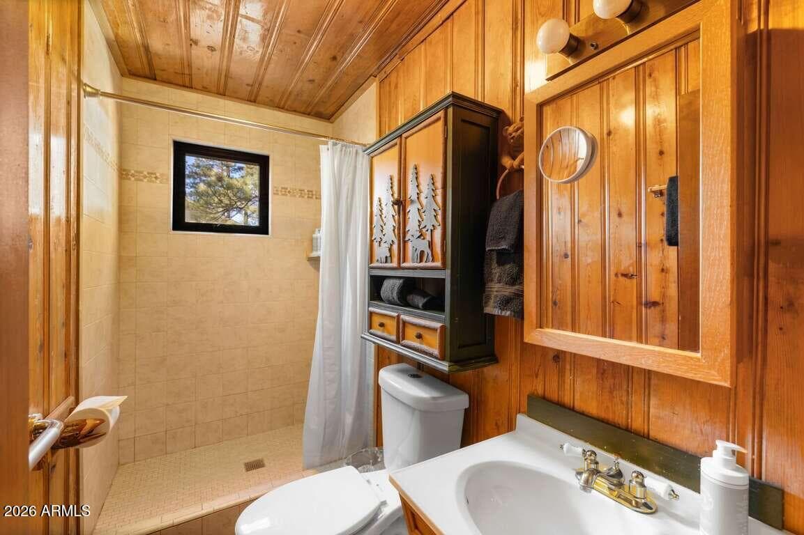 945 Osage, Flagstaff, AZ 86005 — photo 25 of 30