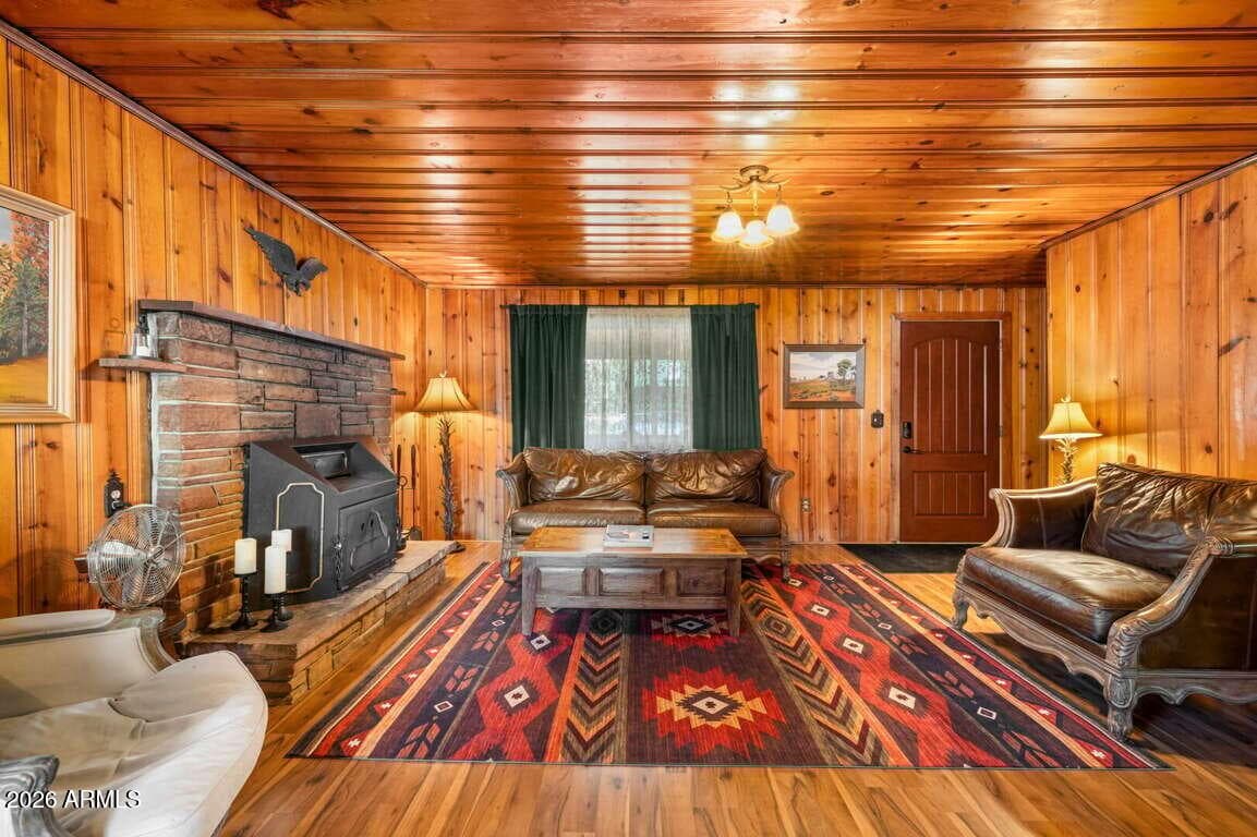 945 Osage, Flagstaff, AZ 86005 — photo 17 of 30