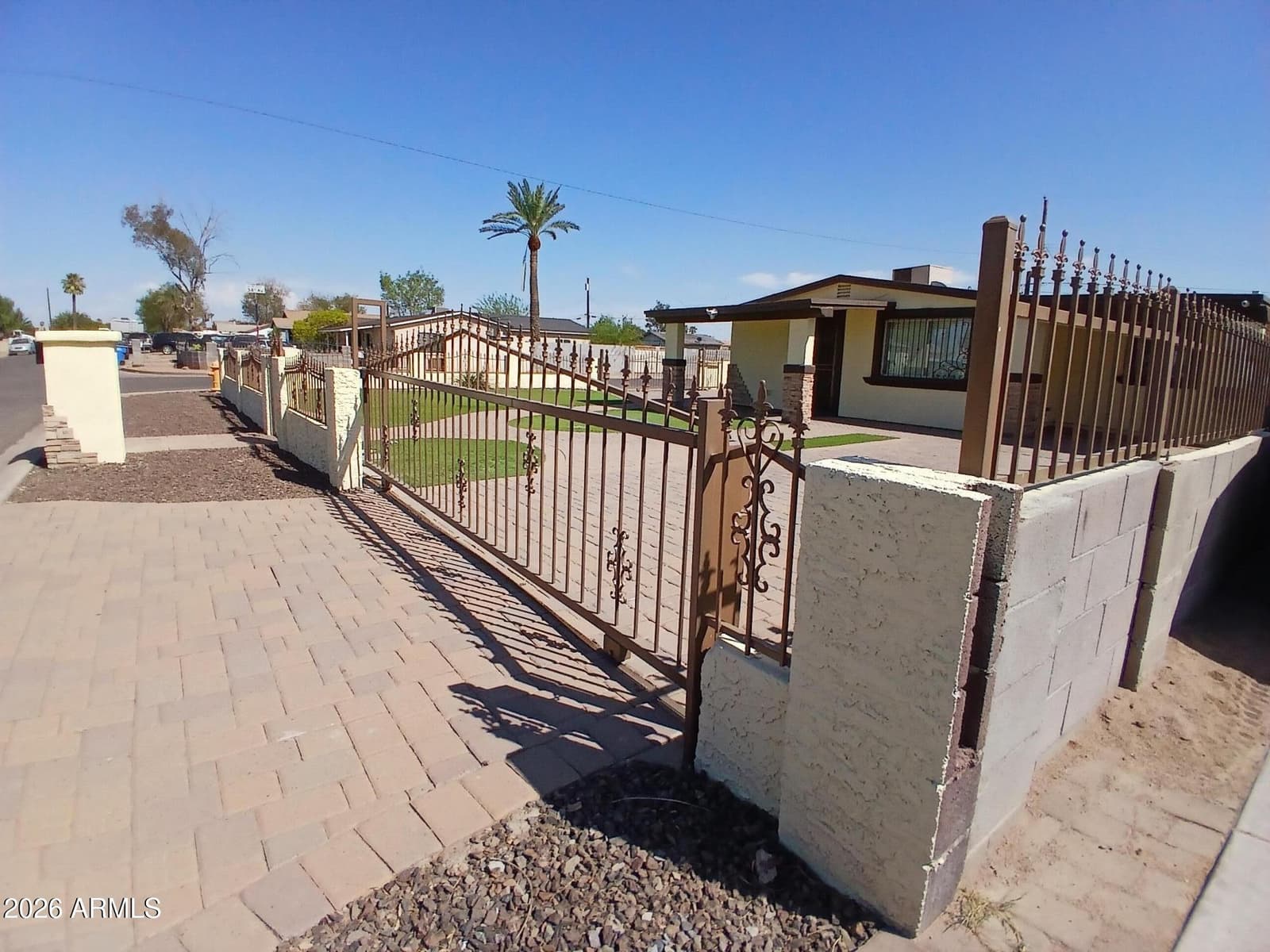 3401 W Cypress Street, Phoenix, AZ 85009 — photo 7 of 71