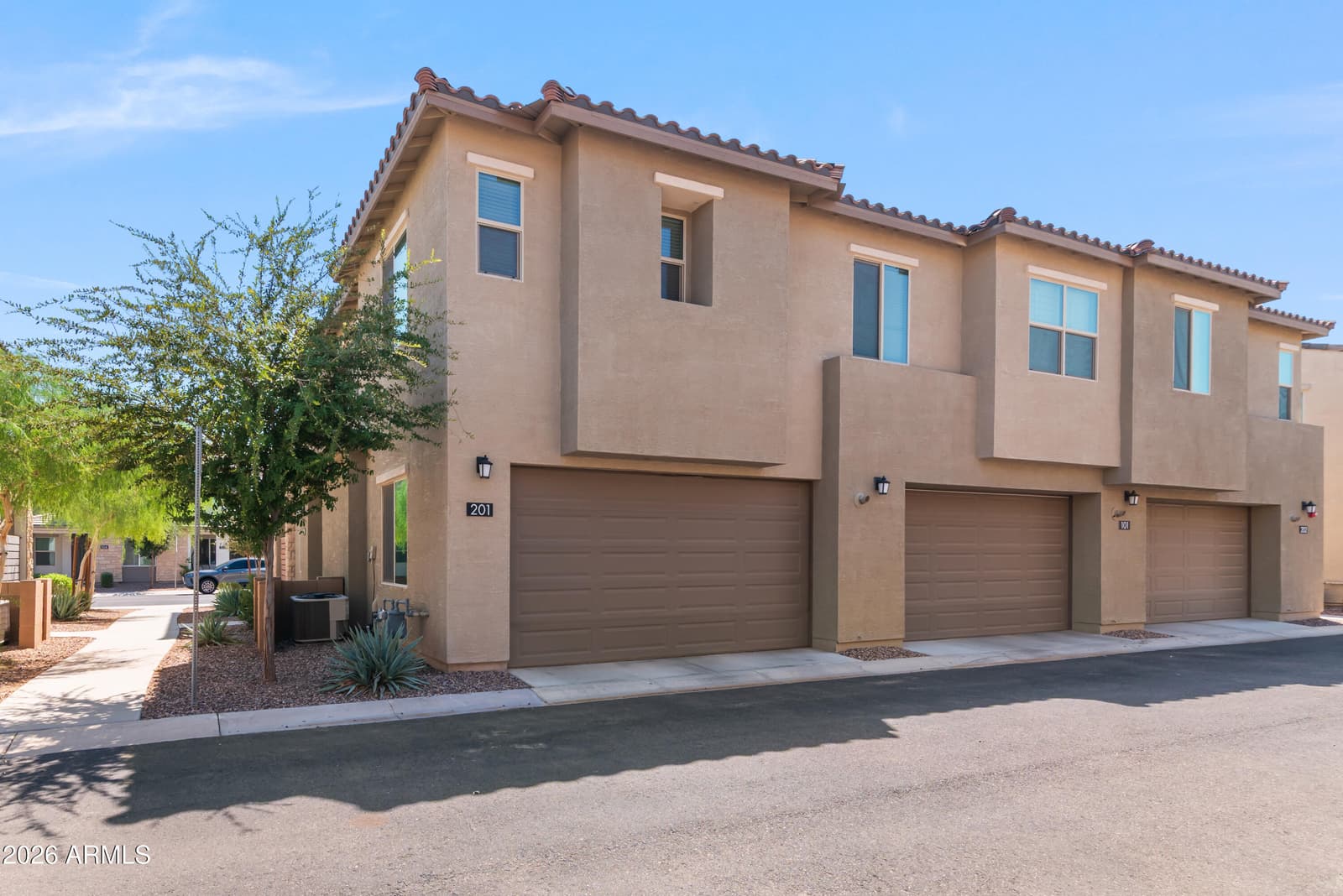746 E Doral Avenue Unit 201, Gilbert, AZ 85297 — photo 2 of 62