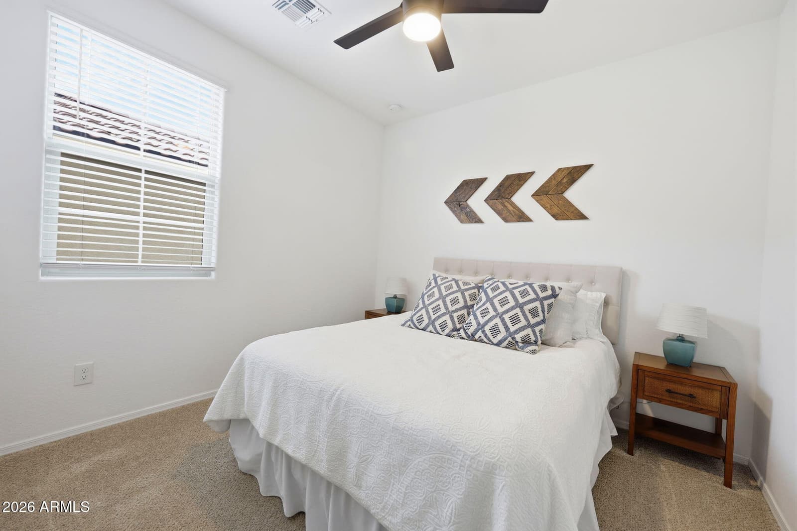 17545 W Villa Hermosa Lane, Surprise, AZ 85387 — photo 10 of 33