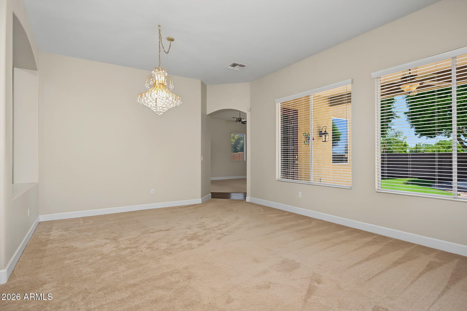 1334 N Constellation Way, Gilbert, AZ 85234 — photo 6 of 38