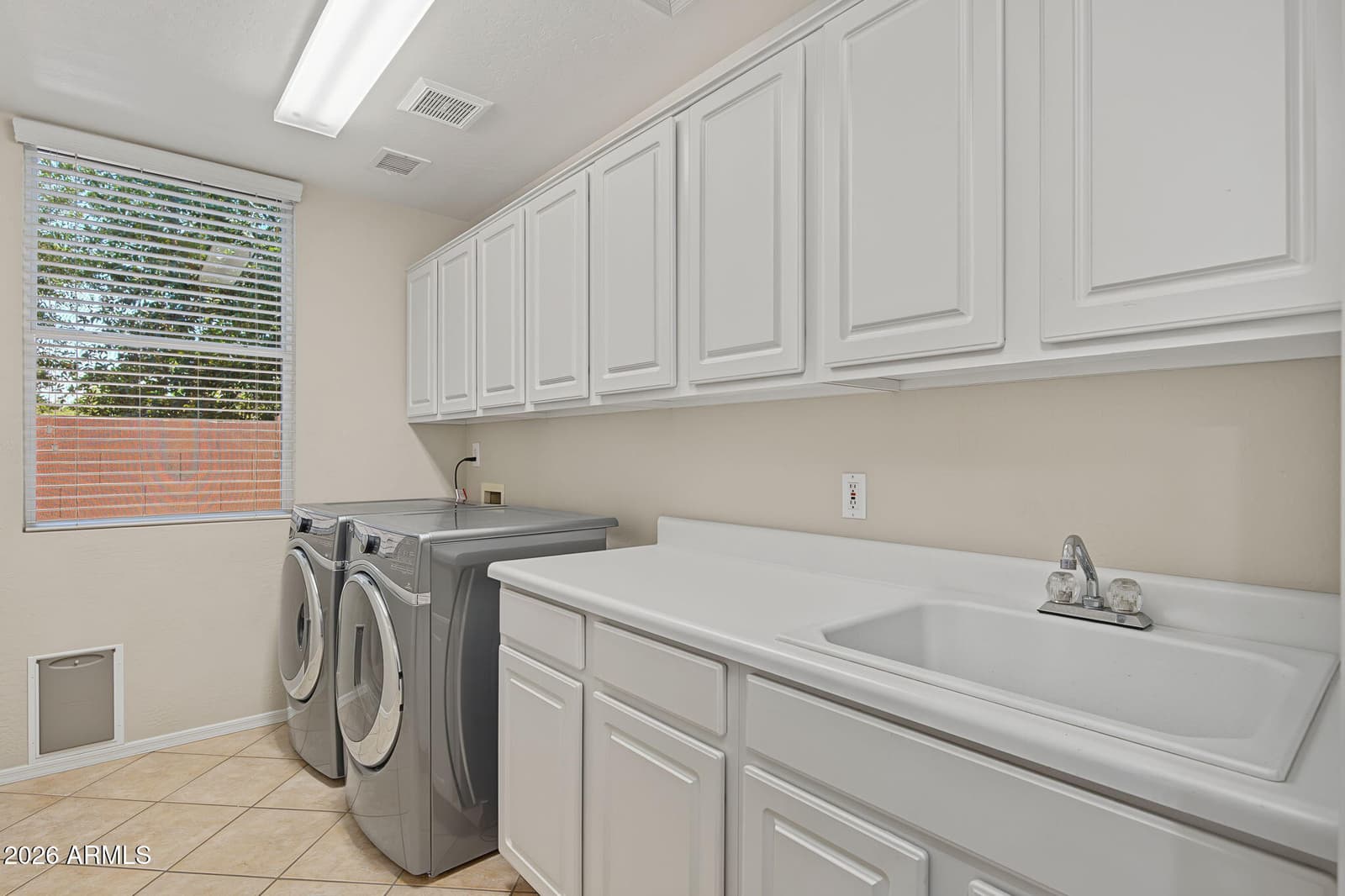 1334 N Constellation Way, Gilbert, AZ 85234 — photo 23 of 38