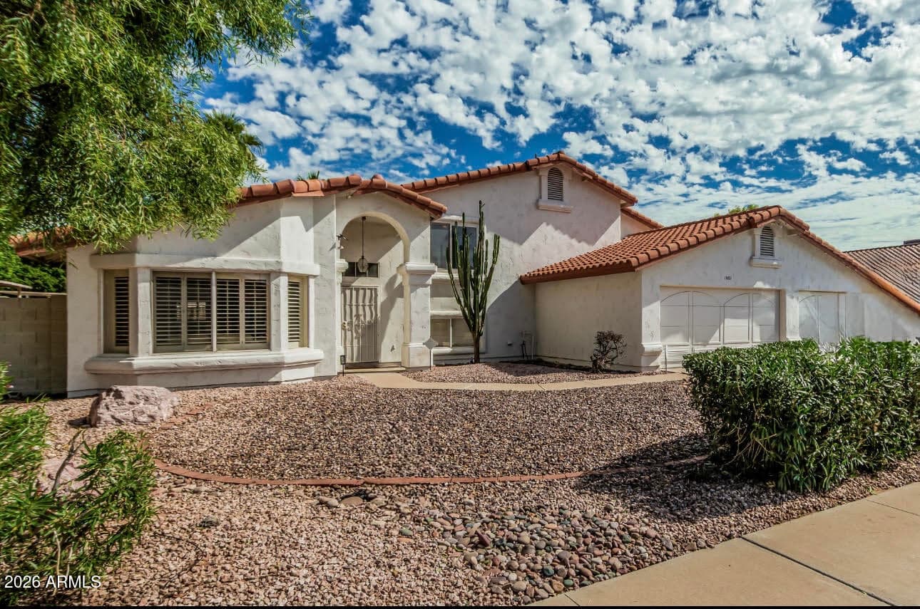 14811 N 44th Place, Phoenix, AZ 85032 — photo 1 of 36