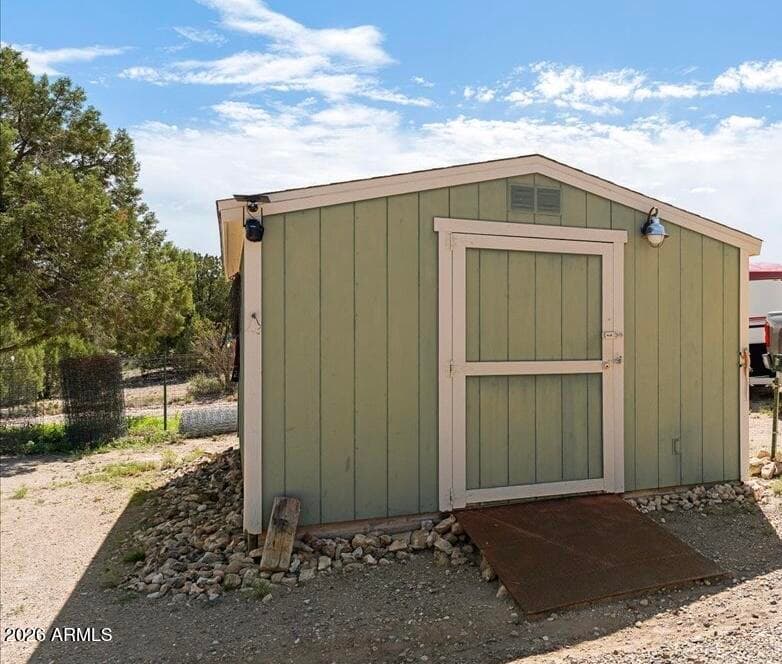 4172 N Rocky Top, Chino Valley, AZ 86323 — photo 17 of 29