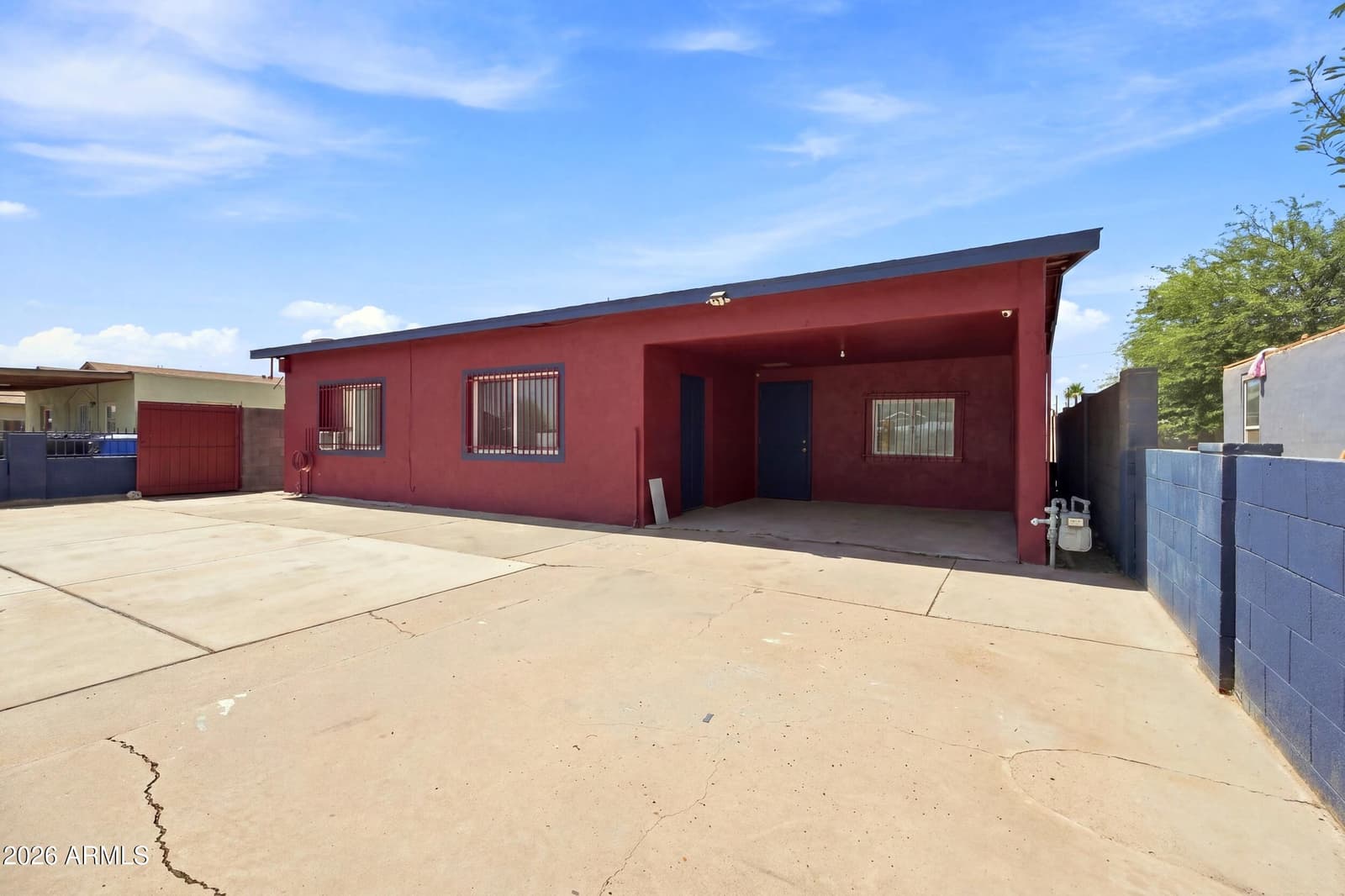 902 S 30th Drive, Phoenix, AZ 85009 — photo 2 of 18