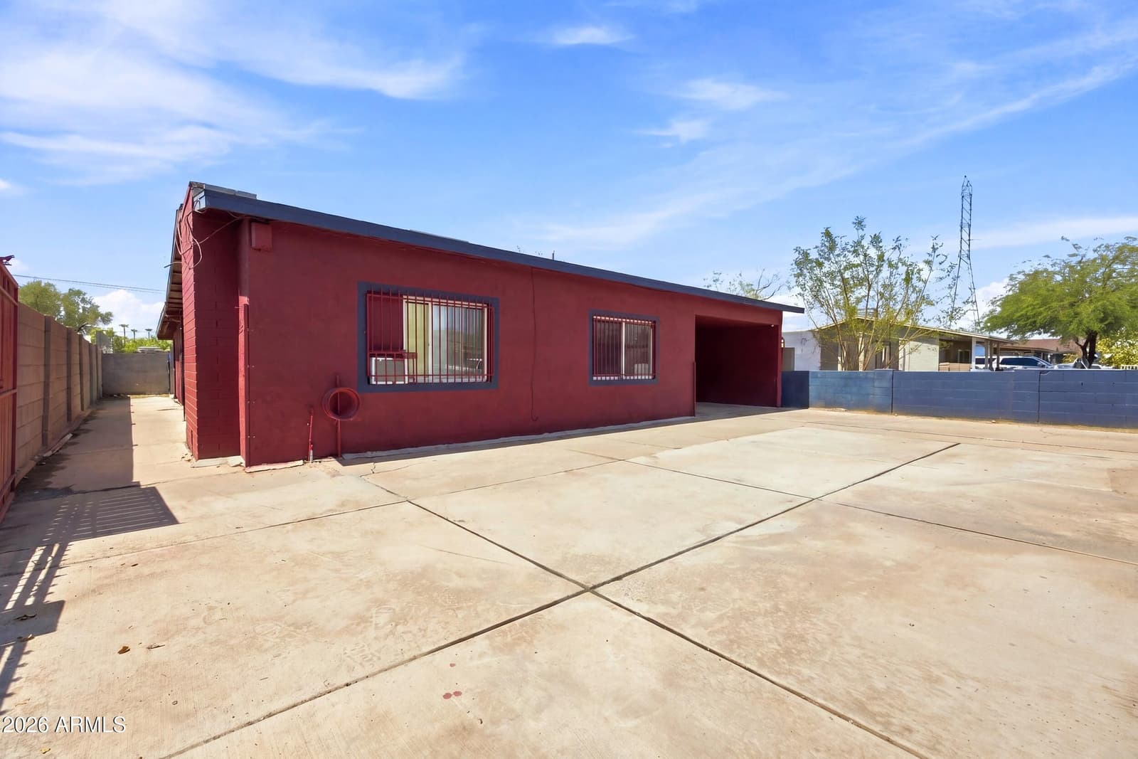 902 S 30th Drive, Phoenix, AZ 85009 — photo 3 of 18