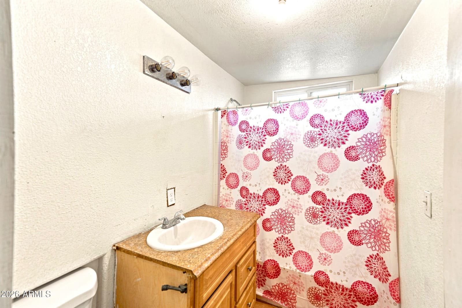 902 S 30th Drive, Phoenix, AZ 85009 — photo 8 of 18
