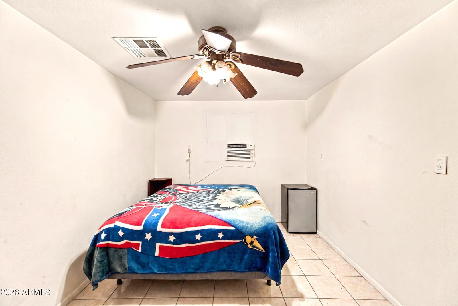 902 S 30th Drive, Phoenix, AZ 85009 — photo 10 of 18
