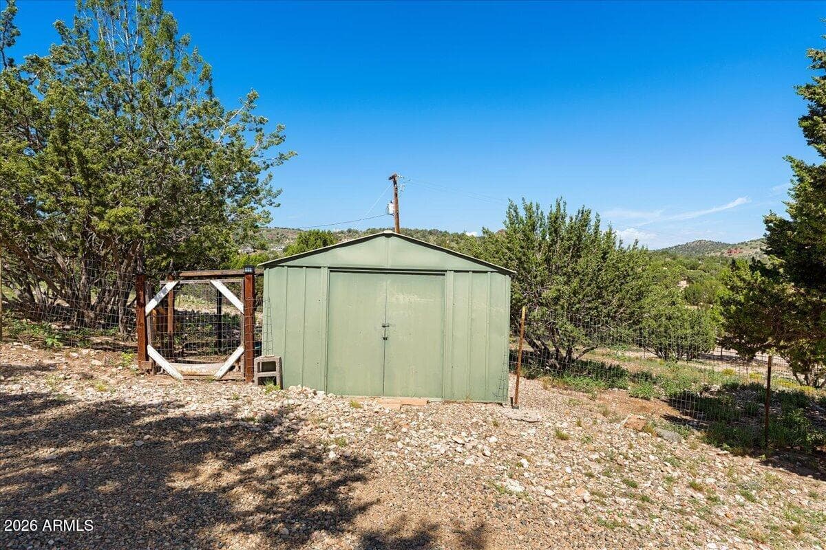 4172 N Rocky Top, Chino Valley, AZ 86323 — photo 16 of 29