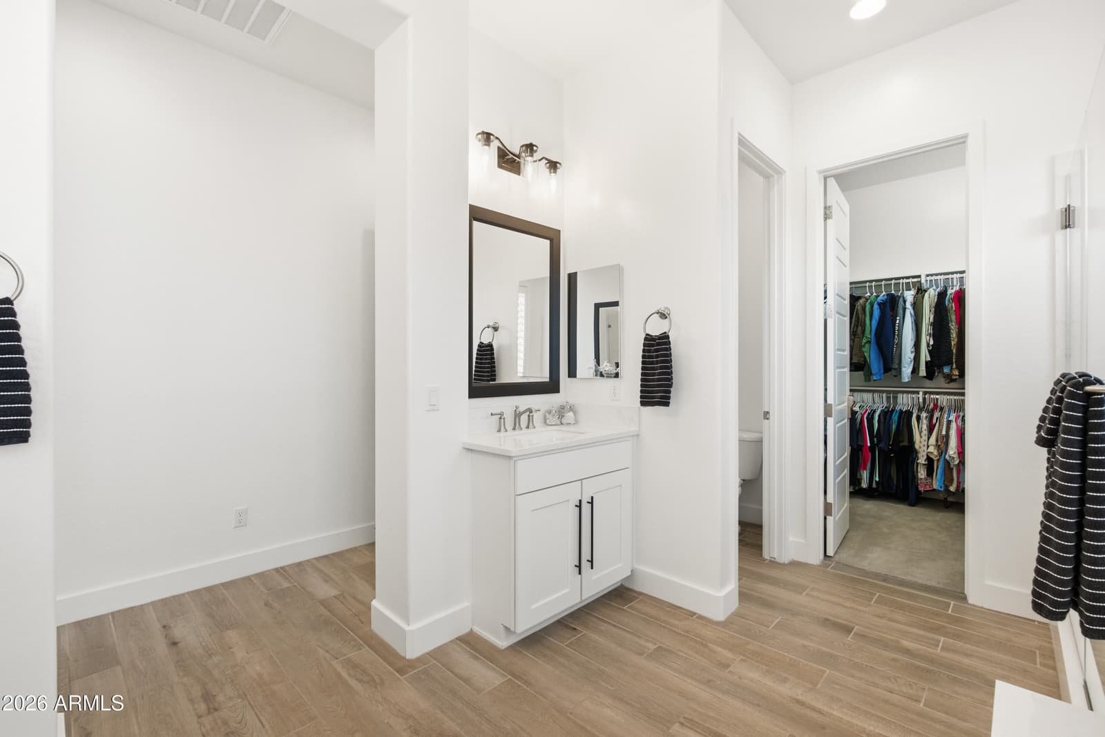 16520 S 6th Place, Phoenix, AZ 85048 — photo 43 of 124