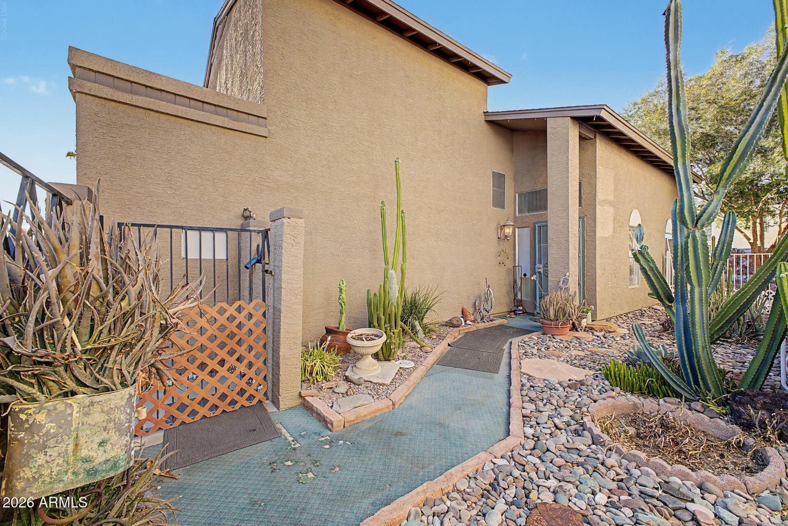 4764 W Tonto Drive, Glendale, AZ 85308 — photo 7 of 34
