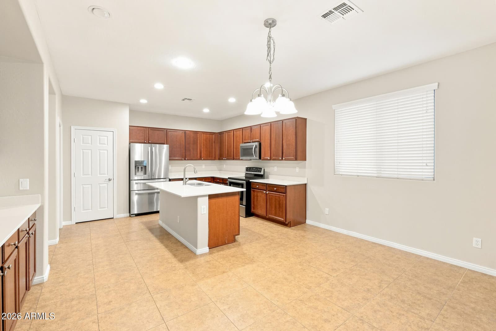 417 E Cactus Wren Drive, Casa Grande, AZ 85122 — photo 10 of 21