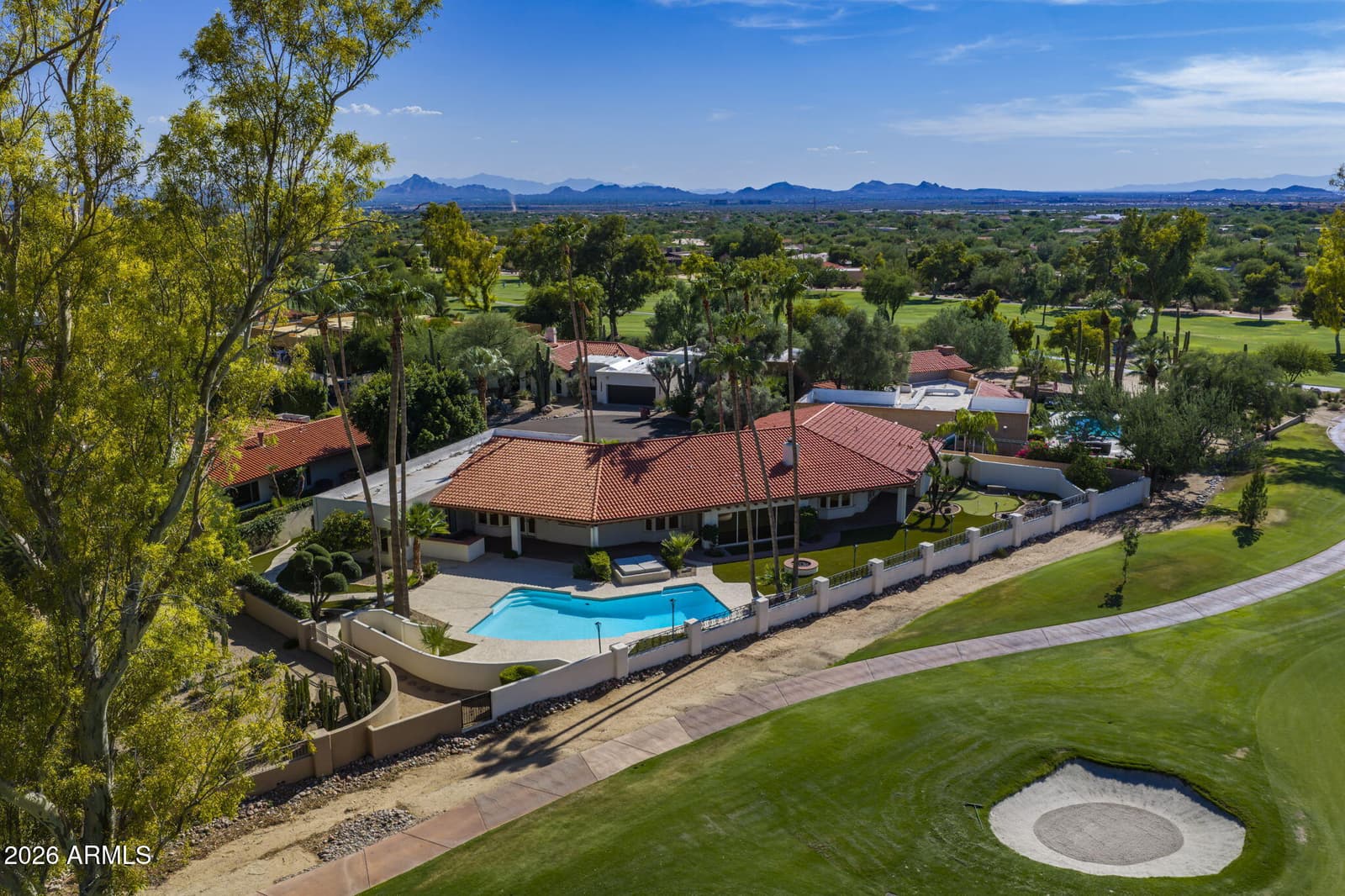 8262 E Vista De Valle, Scottsdale, AZ 85255 — photo 9 of 32