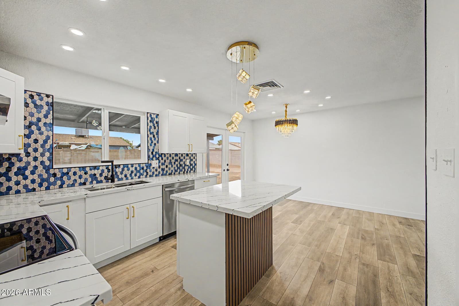 3226 W Libby Street, Phoenix, AZ 85053 — photo 15 of 35
