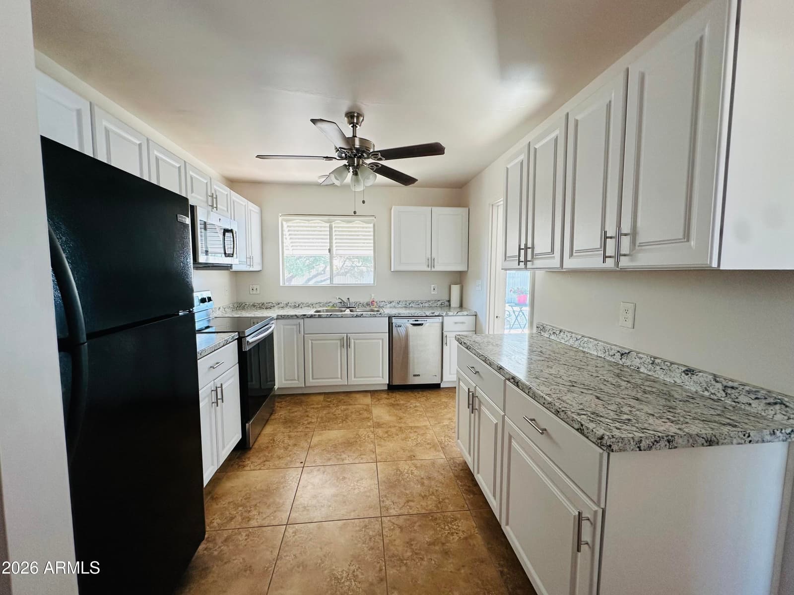 5737 E Cicero Street, Mesa, AZ 85205 — photo 8 of 28
