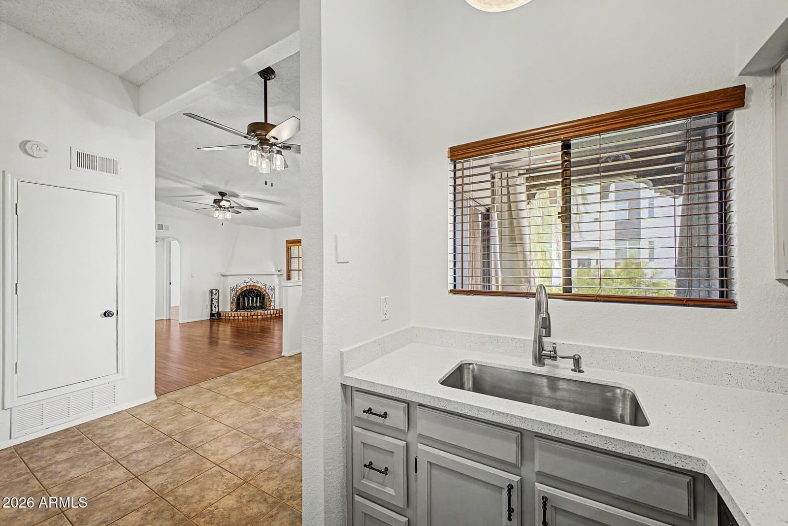 7300 N Dreamy Draw Drive 211, Phoenix, AZ 85020 — photo 10 of 30