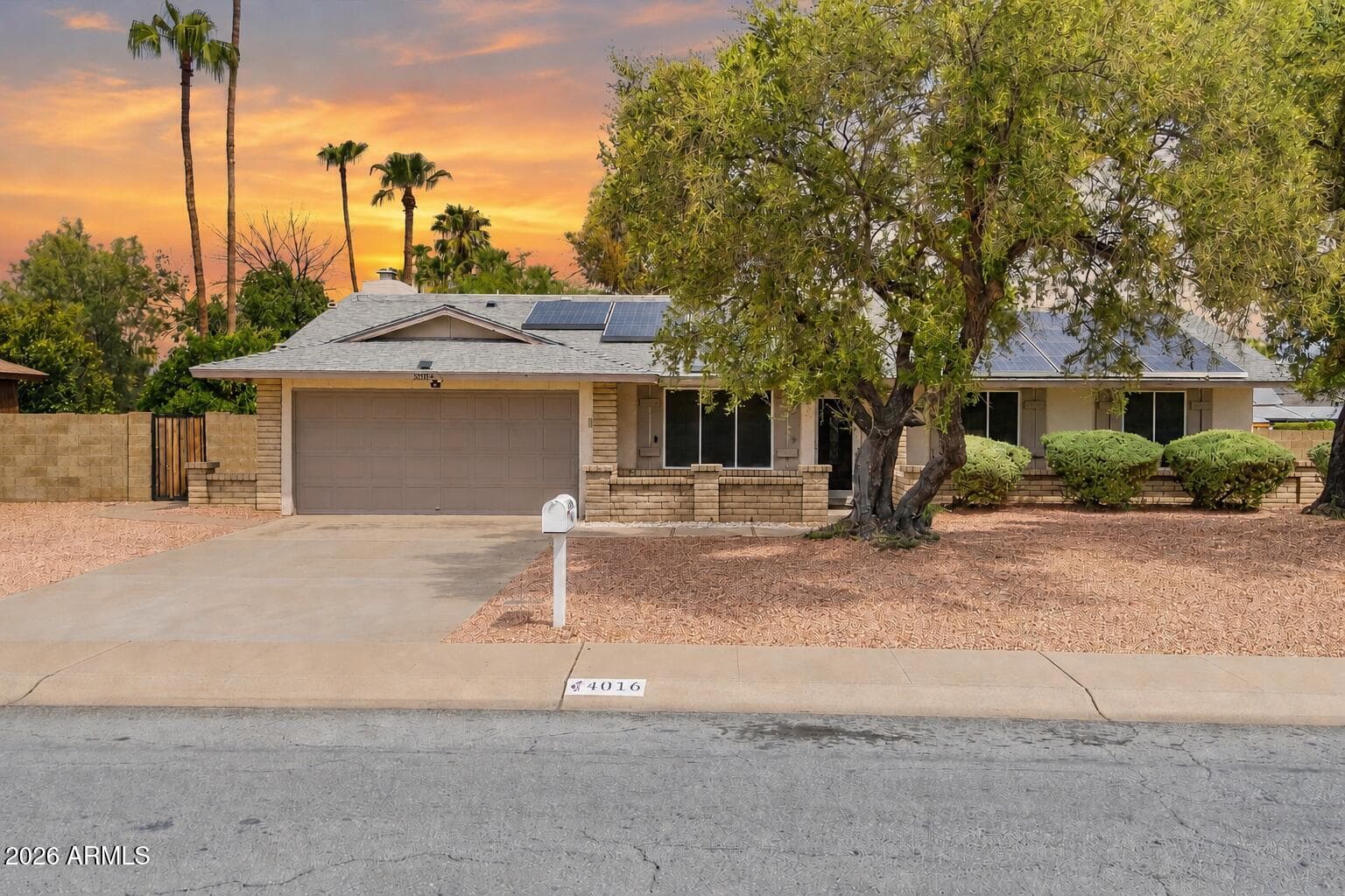4016 E Shangri La Road, Phoenix, AZ 85028 — photo 1 of 28