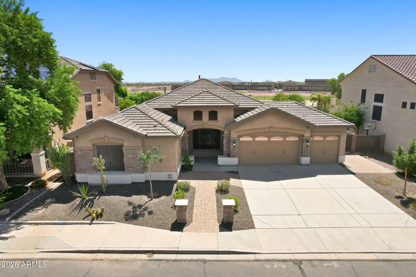 3010 N Summer Lane, Casa Grande, AZ 85122 — photo 1 of 43