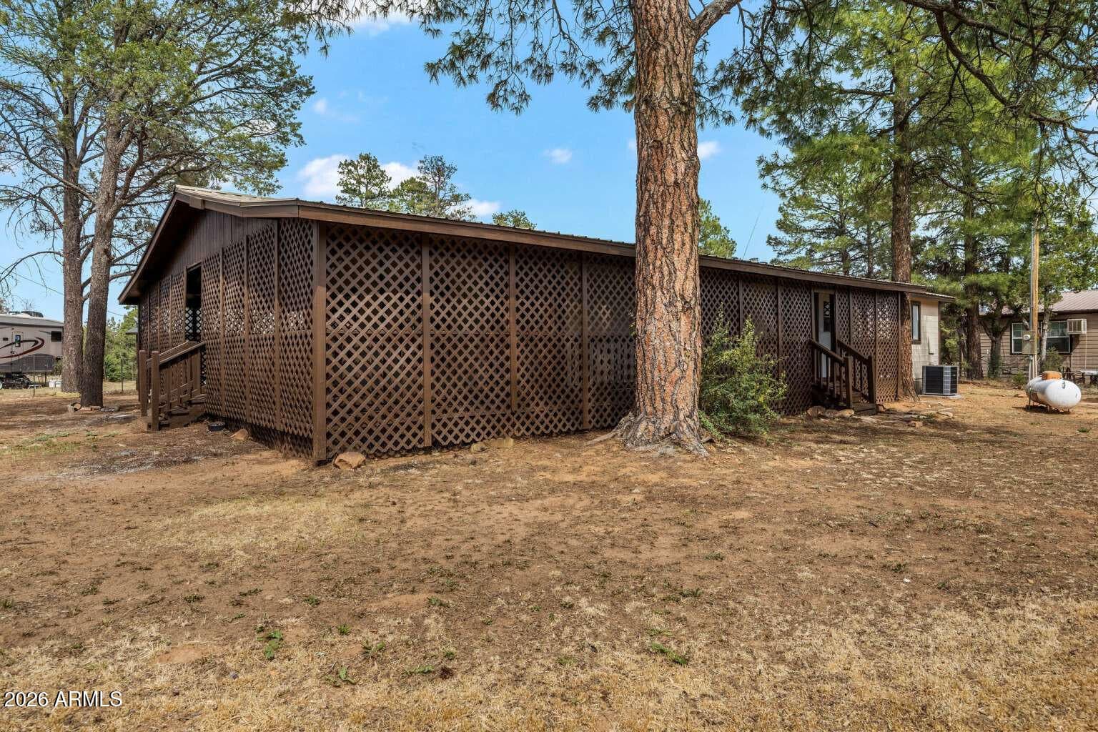 3520 Buckskin Road, Overgaard, AZ 85933 — photo 26 of 34