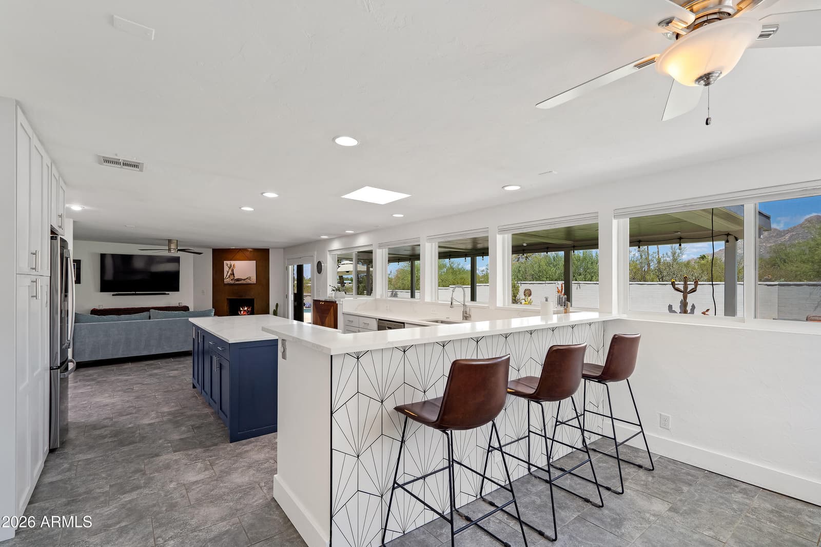 6415 N Camino Padre Isidoro, Tucson, AZ 85718 — photo 12 of 51