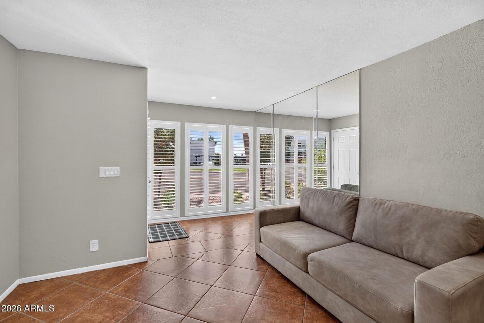 1840 E Morten Avenue 138, Phoenix, AZ 85020 — photo 4 of 31